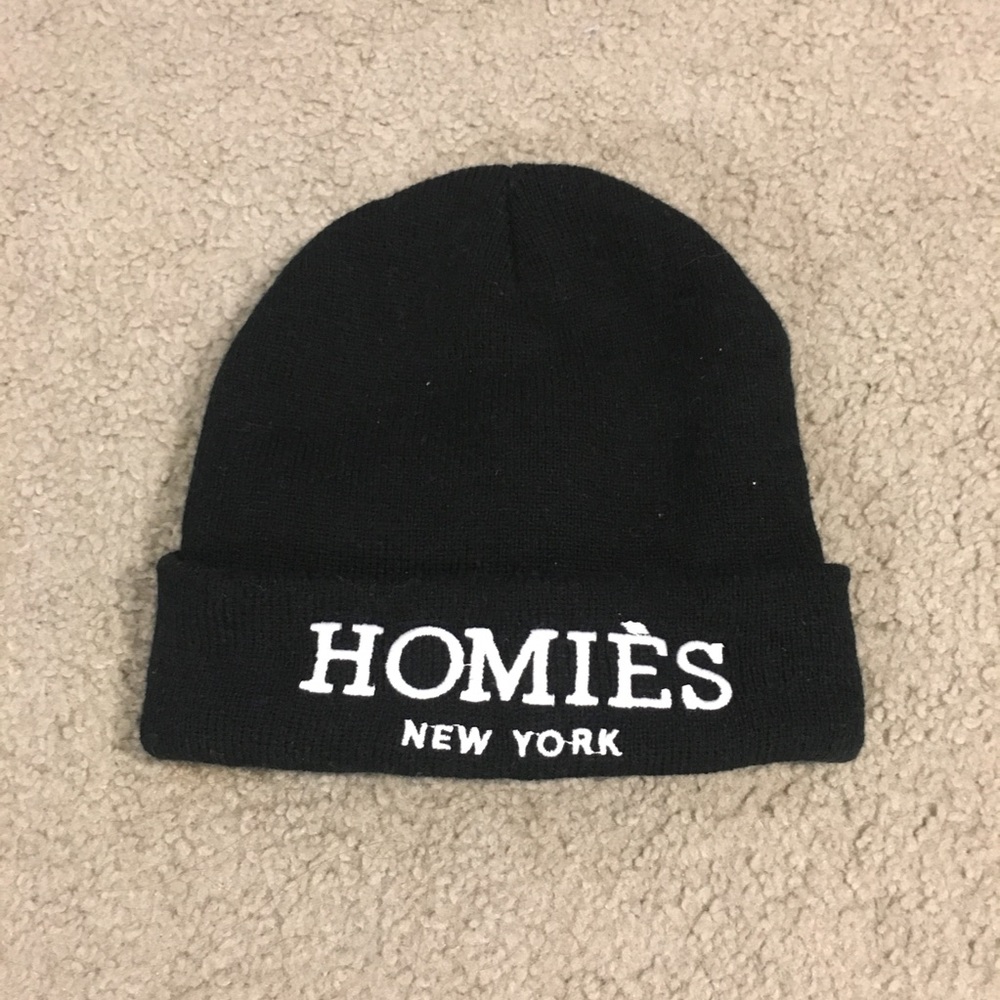 HOMIÈS beanie